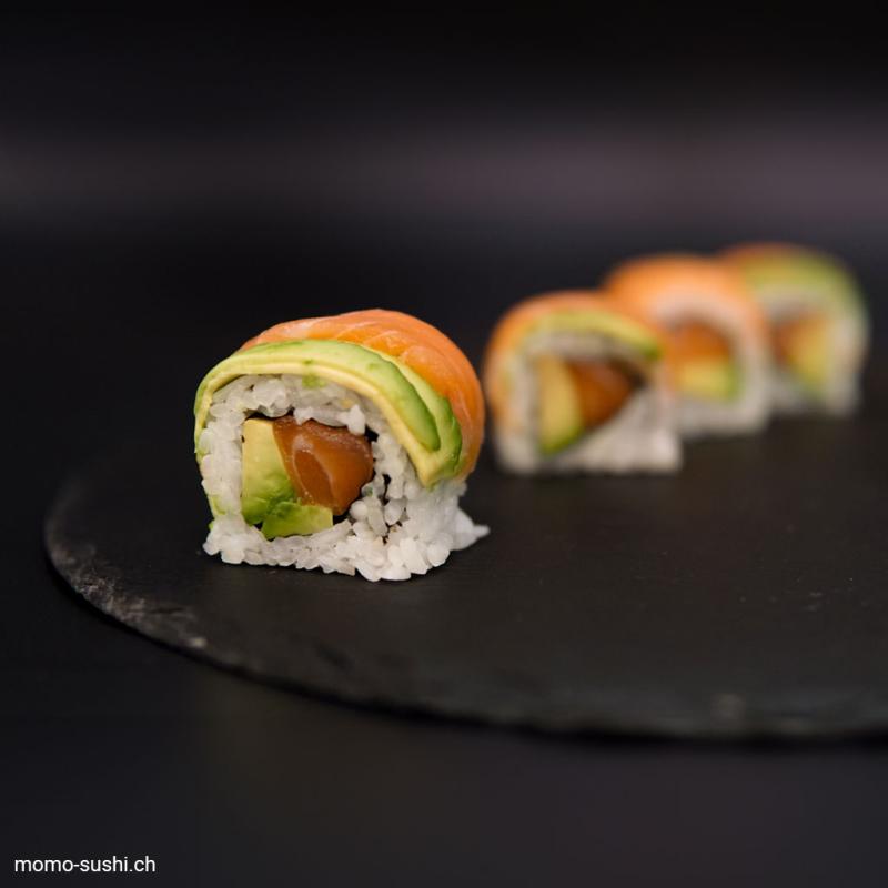 Rainbow rolls with salmon (8 Stück)